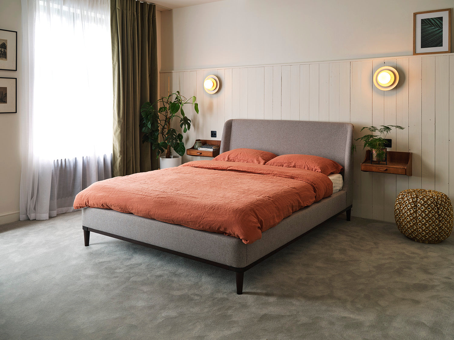 Swyft 02 Single Size Swyft Frame in Linen Stone