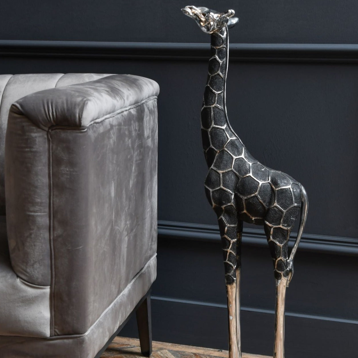 Libra Midnight Mayfair Collection - Giant Giraffe Sculpture Head Forward