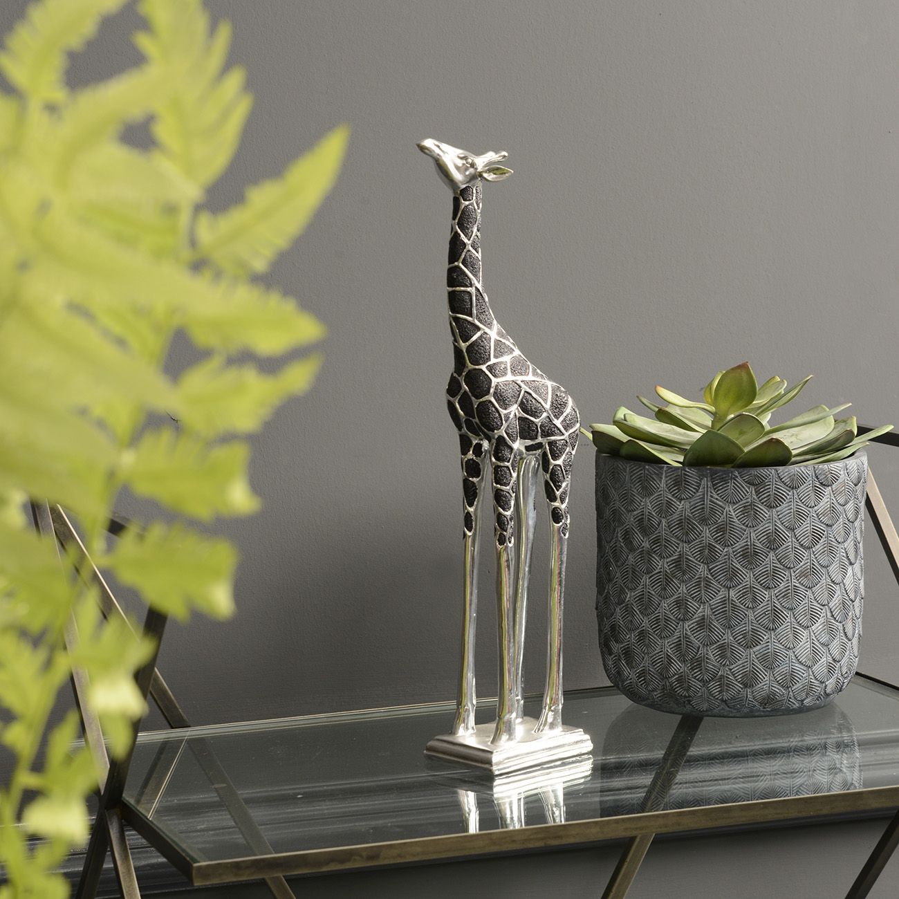 Libra Midnight Mayfair Collection - Giraffe Sculpture Head Forward