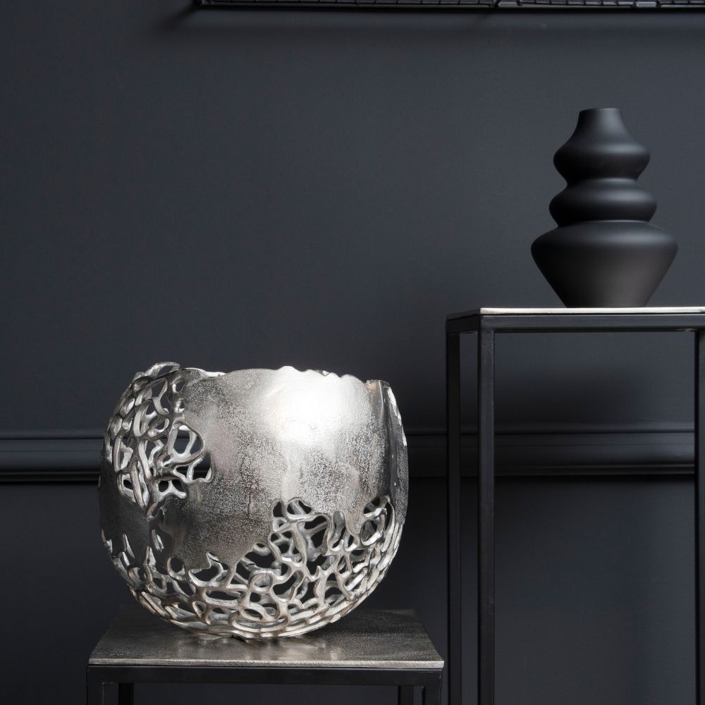 Libra Midnight Mayfair Collection - Apo Coral Spherical Aluminium Vase