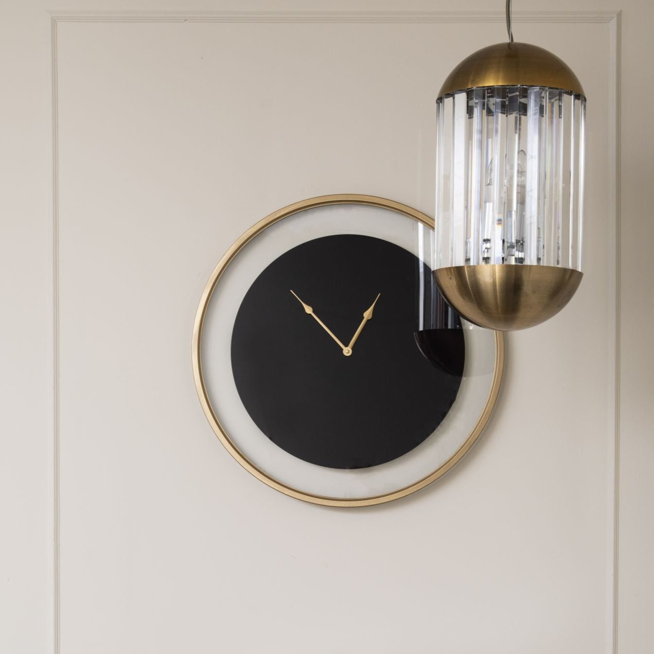 Libra Urban Botanic Collection - Telford Black Round Wall Clock With Matt Gold Detail