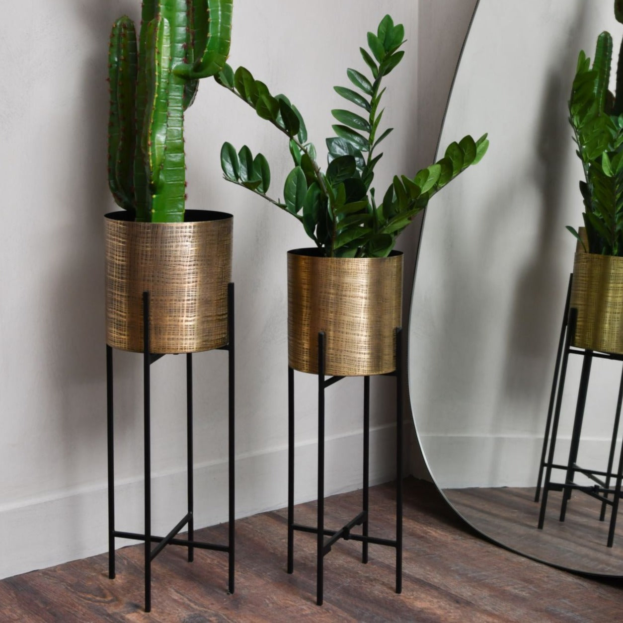 Libra Urban Botanic Collection - Set of 2 Clyde Floor Standing Planters Brass