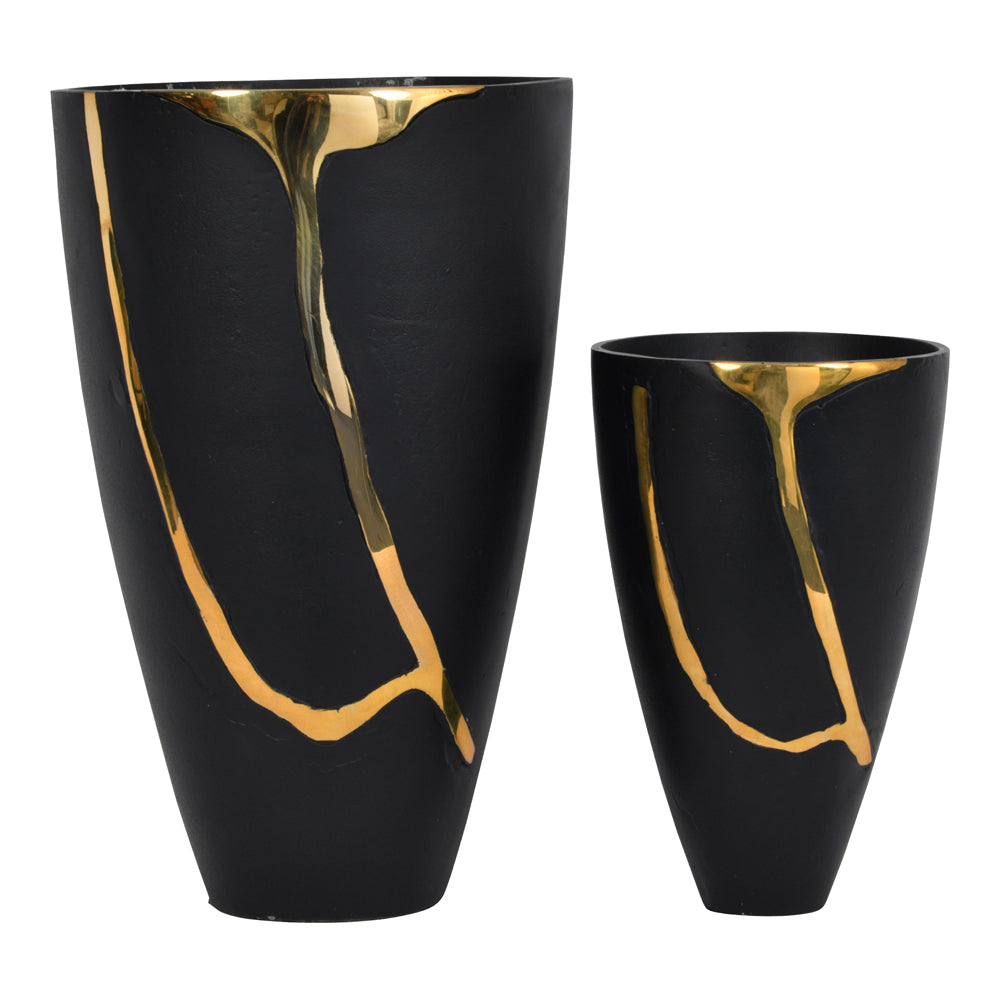 Libra Luxurious Glamour Collection - Arizona Black Aluminium Large Vase With Gold Lava Detail